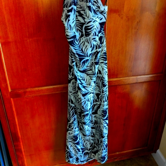 Tropical Palms Maxi Dress - Picture 5 of 16